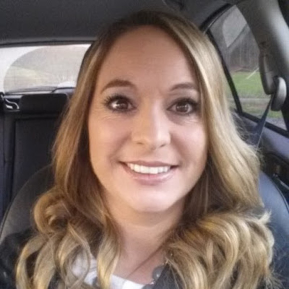 Meet your Posher, Crystal - Picture 1 of 1